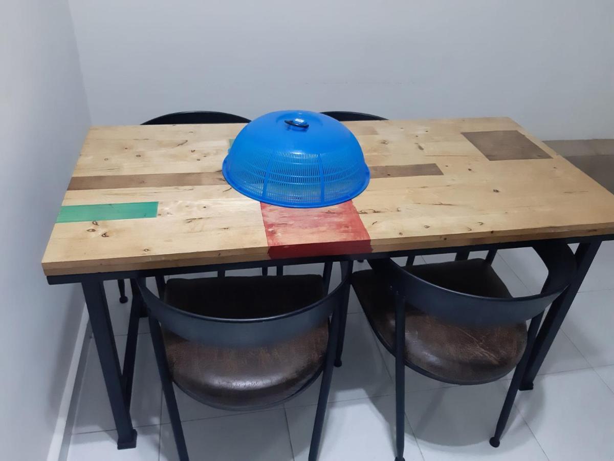 Rumah Armand Melaka 4Br Fully Aircond Εξωτερικό φωτογραφία